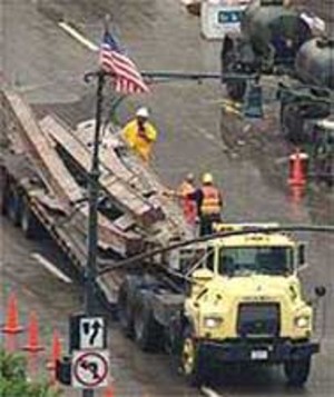 379_wtc_steel_beams20500817229429